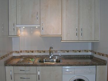 Apartament amb balcó en venda a Rollo - Puente Ladrillo