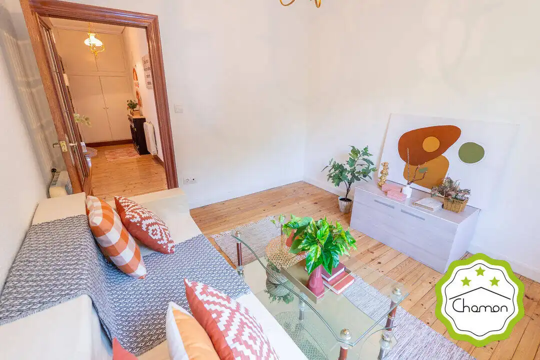 Sala de estar de Piso en venta en Bilbao  con Calefacción y Balcón