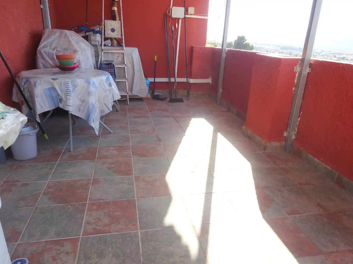Terrassa de Casa o xalet en venda en Alhaurín de la Torre amb Aire condicionat, Jardí privat i Piscina