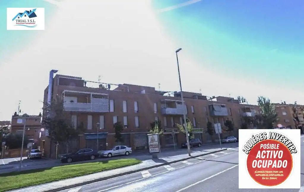 Locale commerciale in vendita a Avenida de l'Estatut