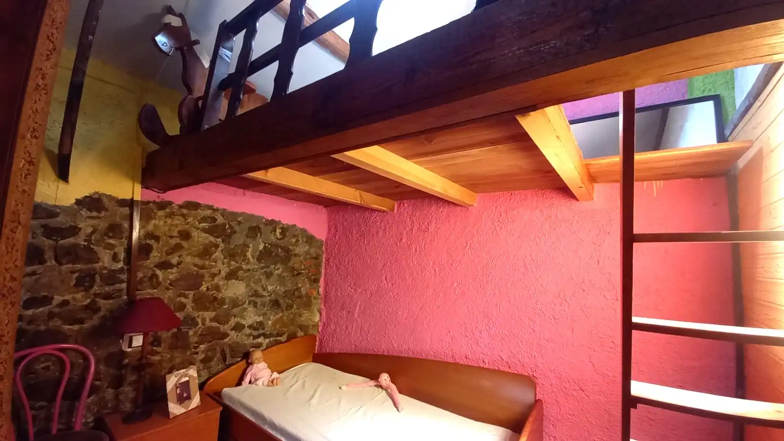 Habitación de Casa o chalet en venta en Sariego con Jardín privado, Terraza y Trastero