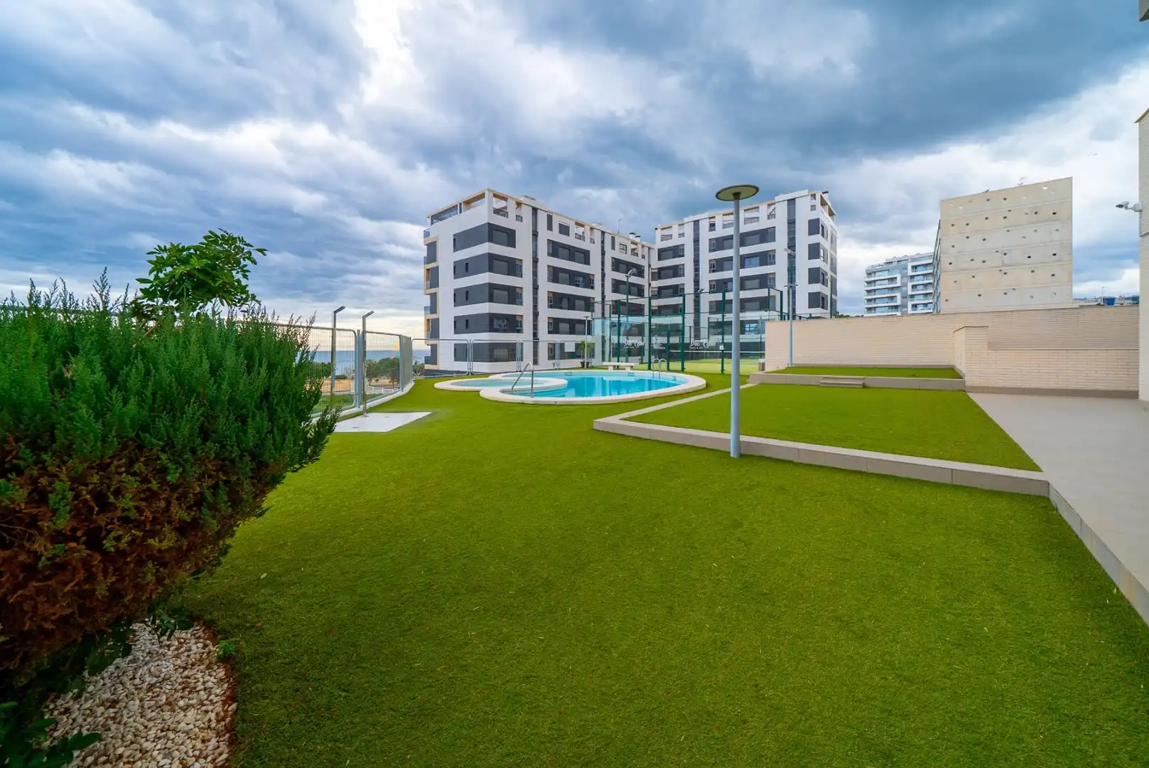 Vista exterior de Apartamento en venta en Villajoyosa / La Vila Joiosa con Aire acondicionado, Trastero y Amueblado