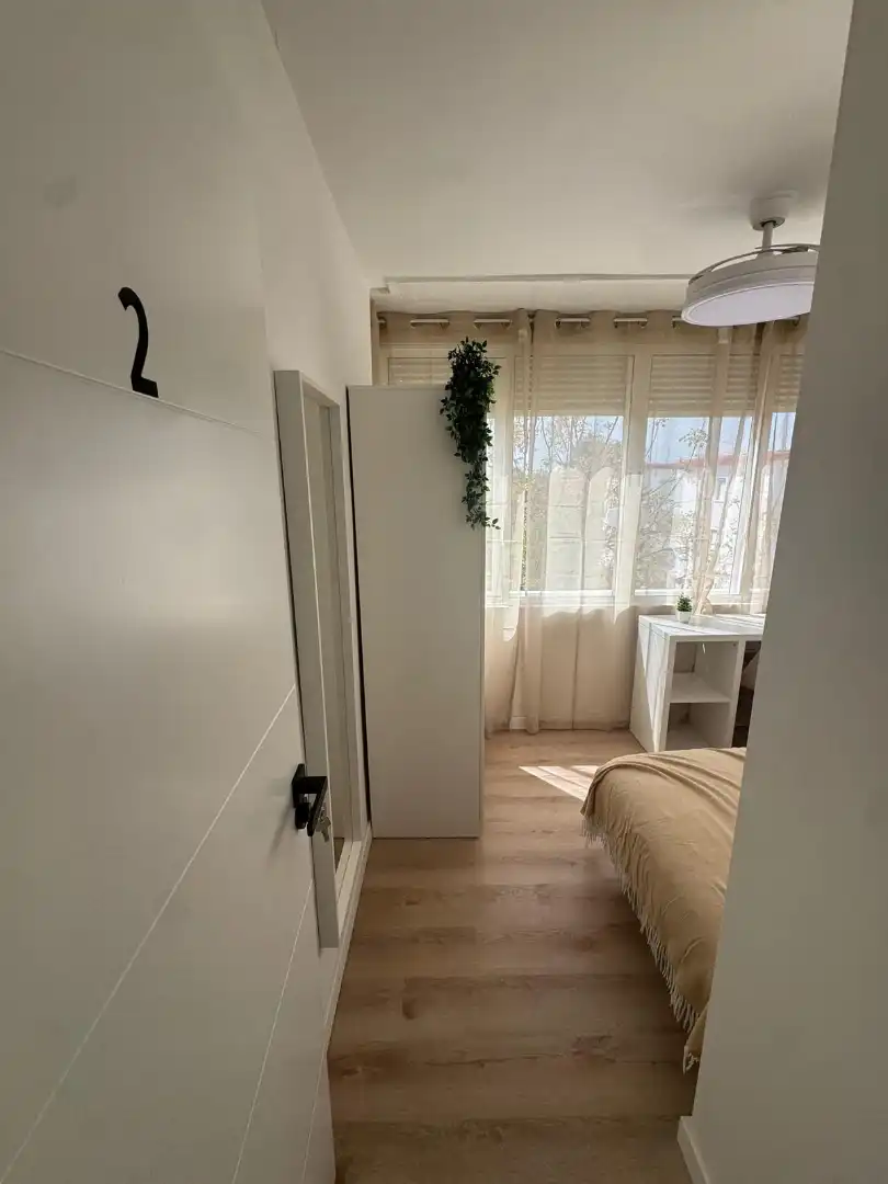 Schlafzimmer von Wohnung zum Verkauf in Sevilla mit Klimaanlage, Möbliert und Ofen