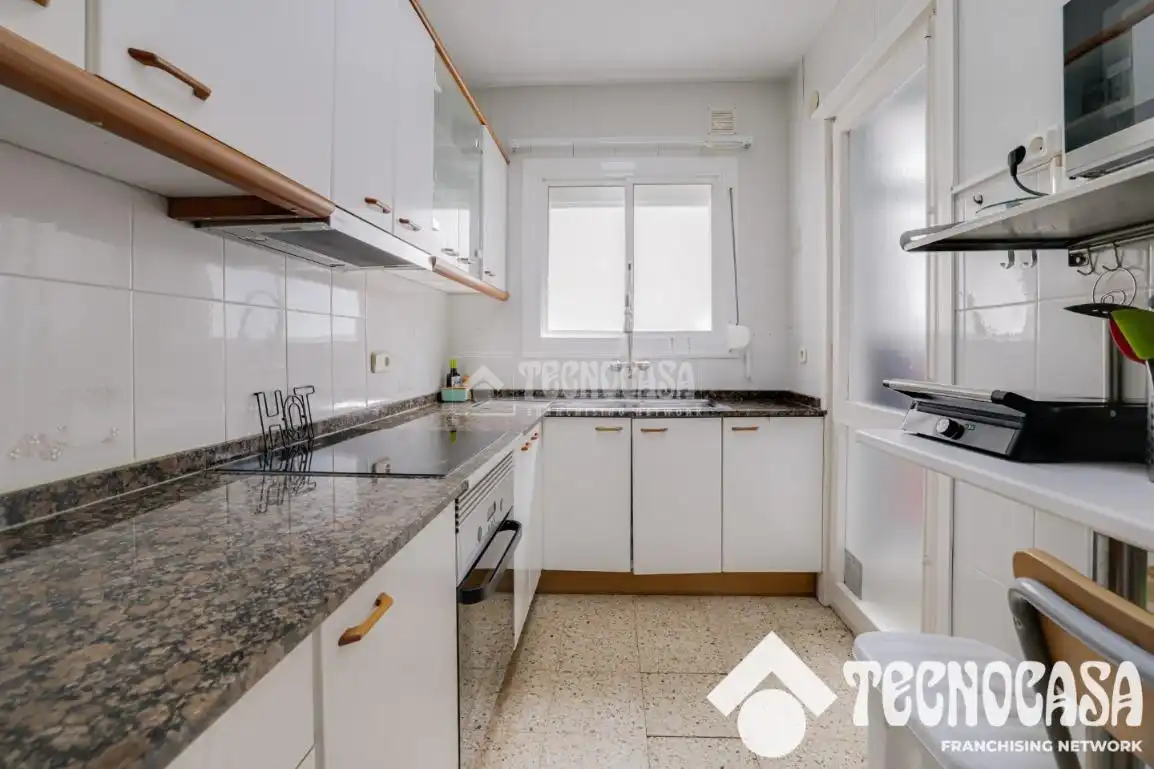 Cocina de Piso en venta en Badalona