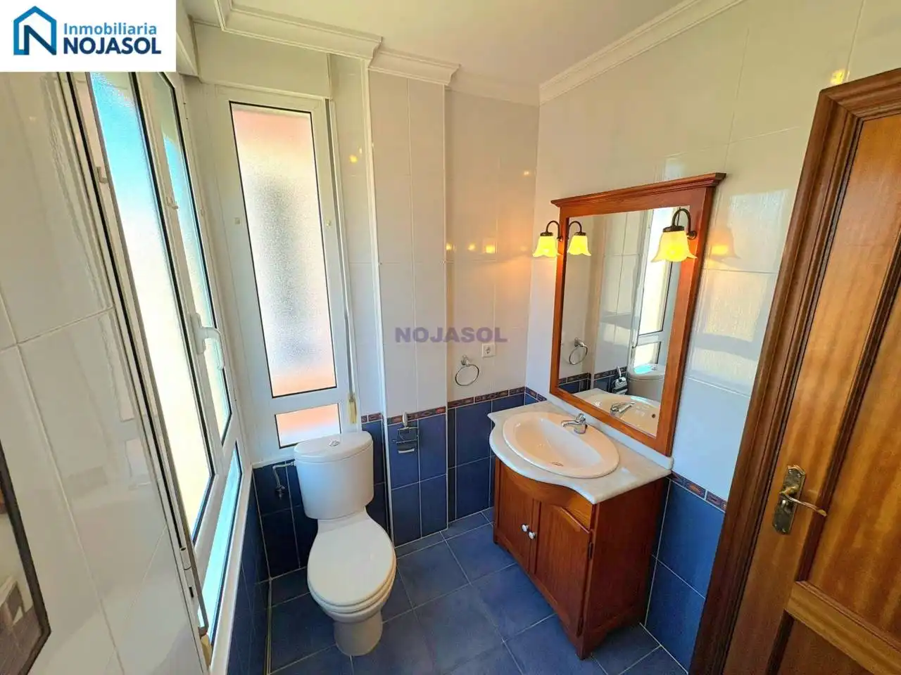 Badezimmer von Wohnung zur Miete in Noja mit Heizung, Terrasse und Möbliert