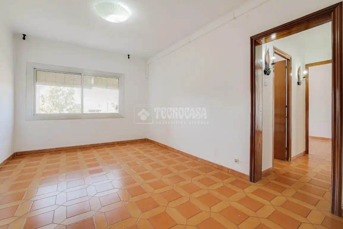 Habitación de Piso en venta en Sant Vicenç Dels Horts con Aire acondicionado y Alarma