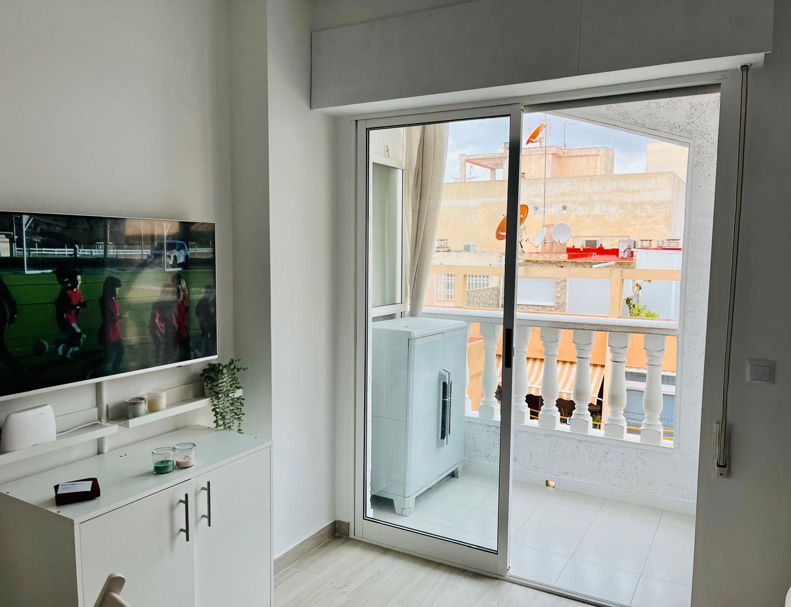 Balcony of Study to rent in Torrevieja  with Air Conditioner, Furnished and Washing machine