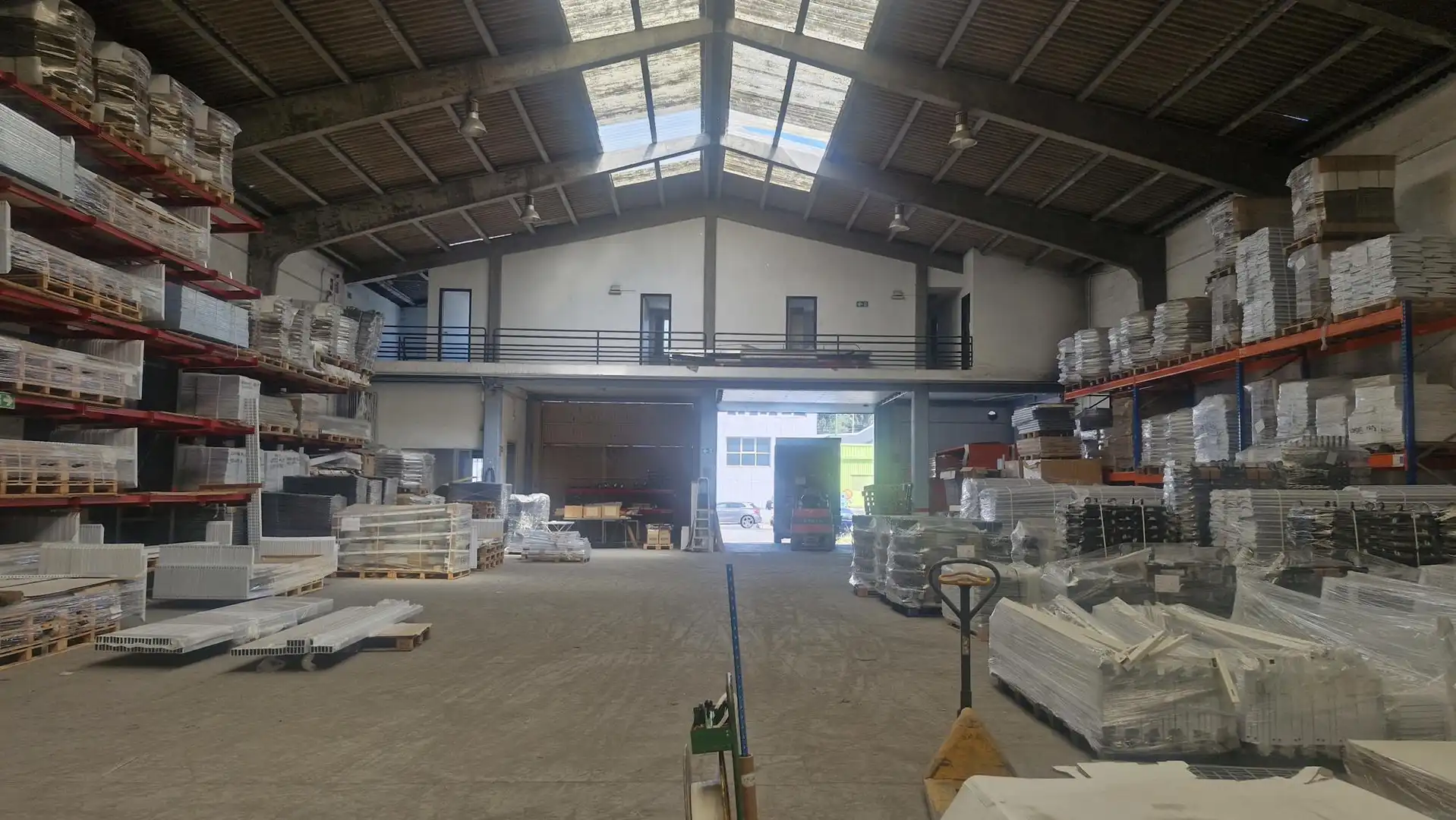 Nave industrial in vendita a Polígono de Pocomaco, imagen 2