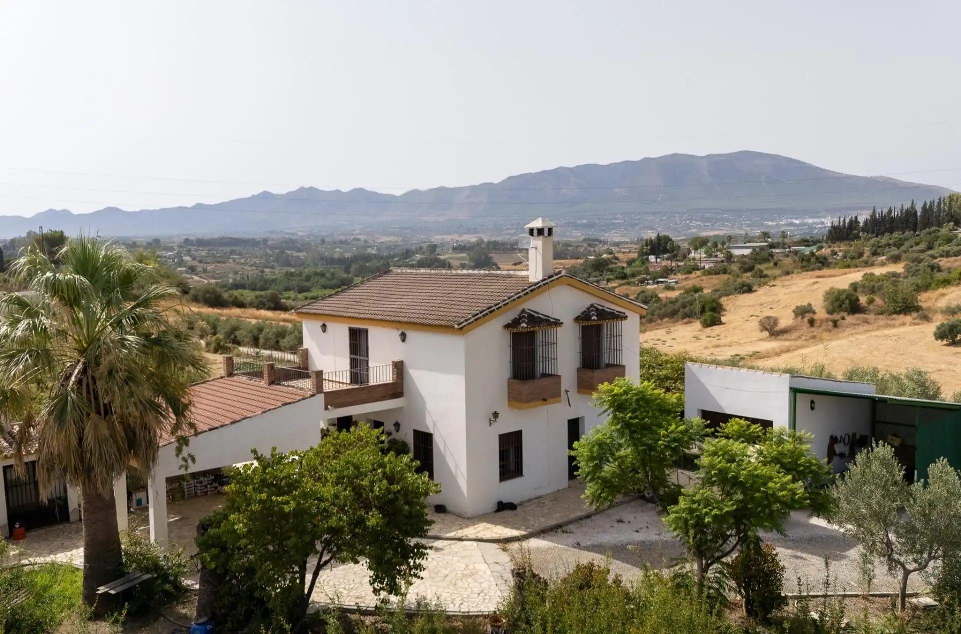 Exterior view of Country homes for sale in Alhaurín El Grande  with Private garden, Storage room and Swimming Pool