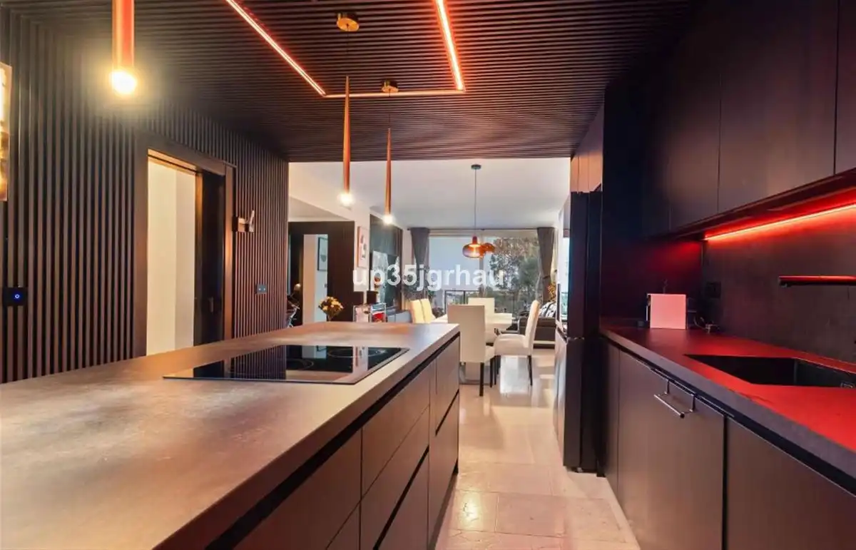 Apartment with lift for sale in Estepona Pueblo, imagen 17