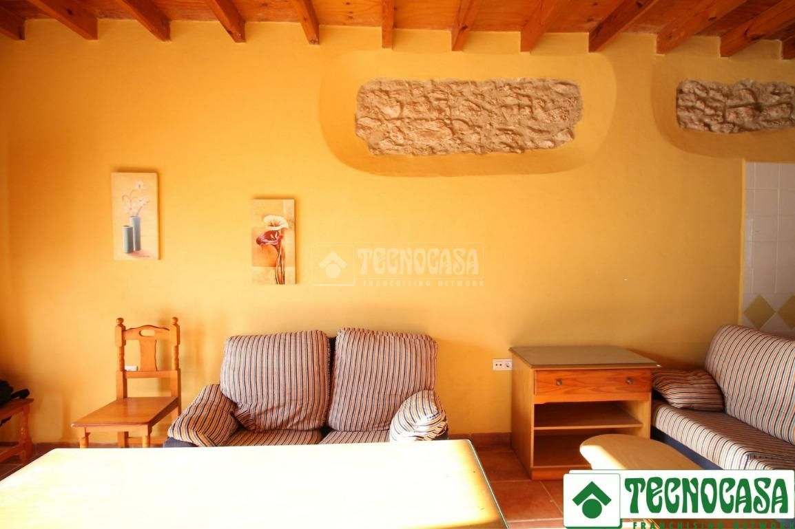 Country house for sale in Pozo de los Frailes - Presillas - Albaricoques