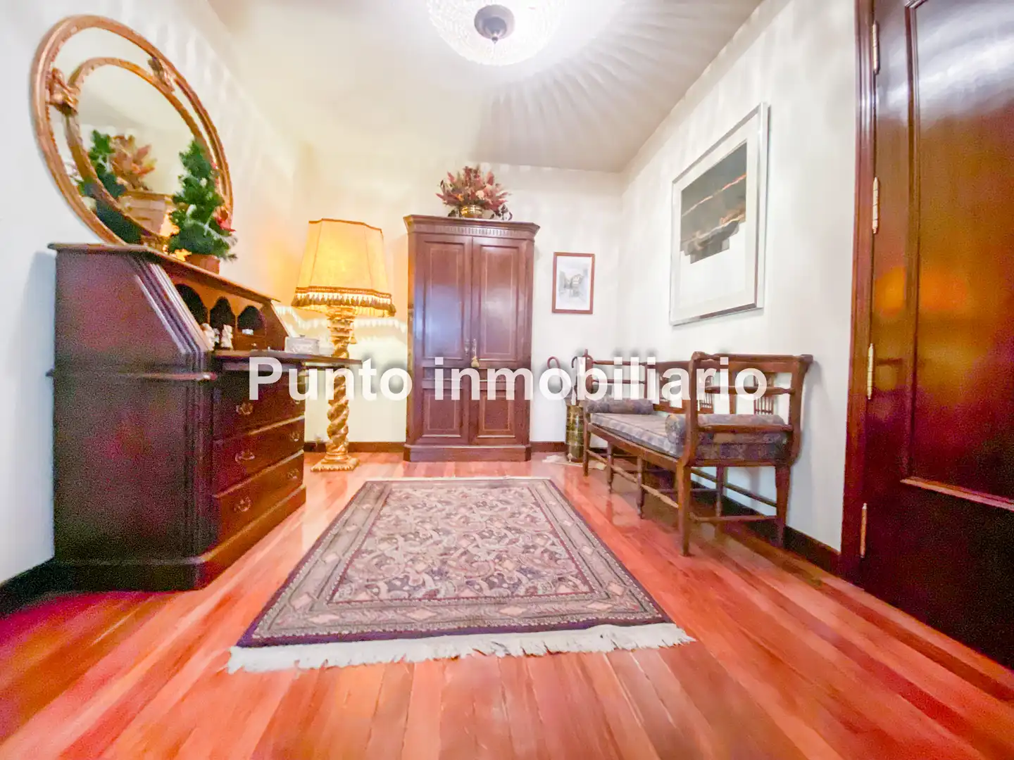 Sala d'estar de Pis en venda en Valladolid amb Calefacció, Parquet i Terrassa
