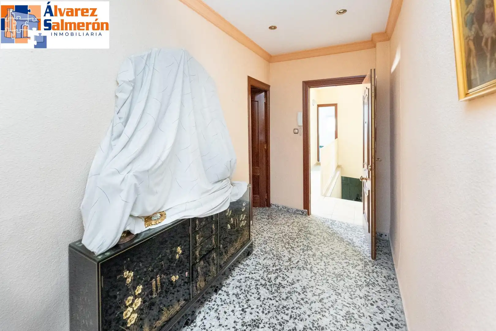 Inmuebles singulares con ascensor en venta en Avenida de Cádiz, imagen 12