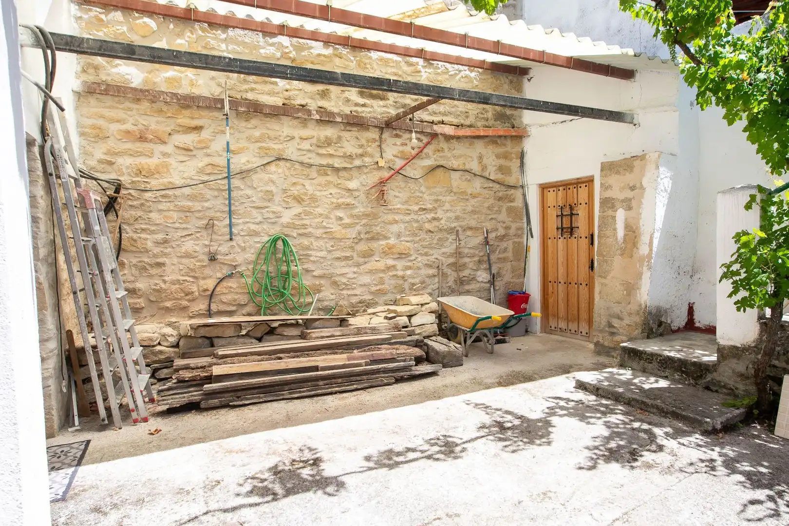 Finca rústica en venta en Guirguillano con Calefacción, Terraza y Trastero