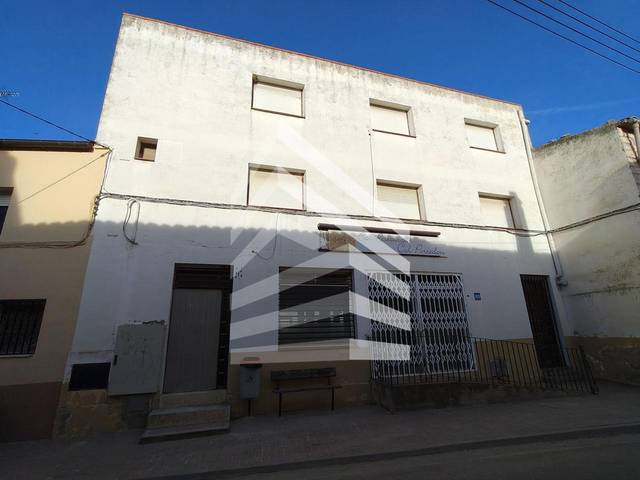 Casa-chalet en Venta en De La Bassa en La Pobla de Massaluca