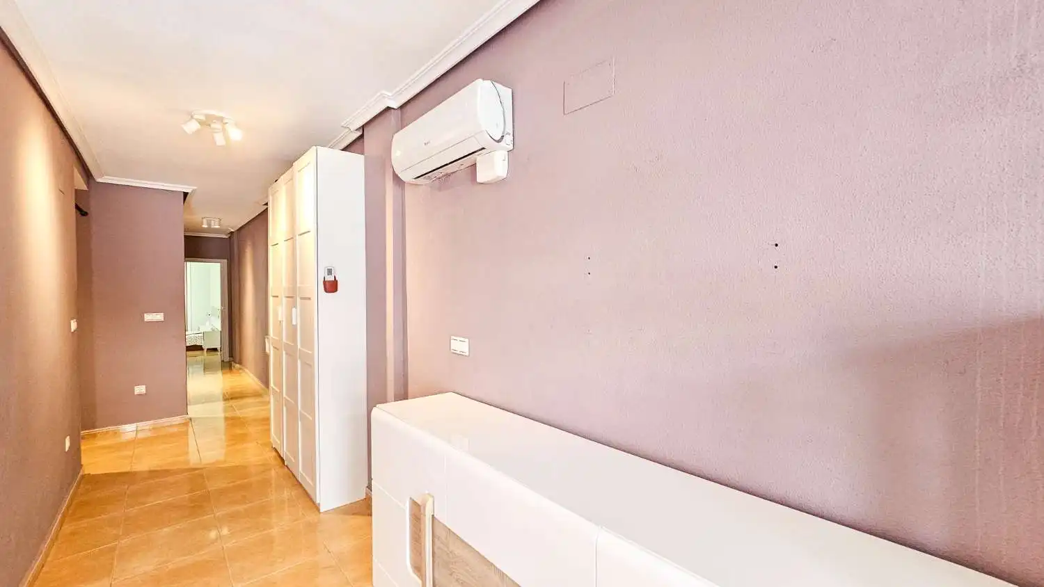 Apartamento en venta en Torrevieja con Aire acondicionado, Calefacción y Terraza