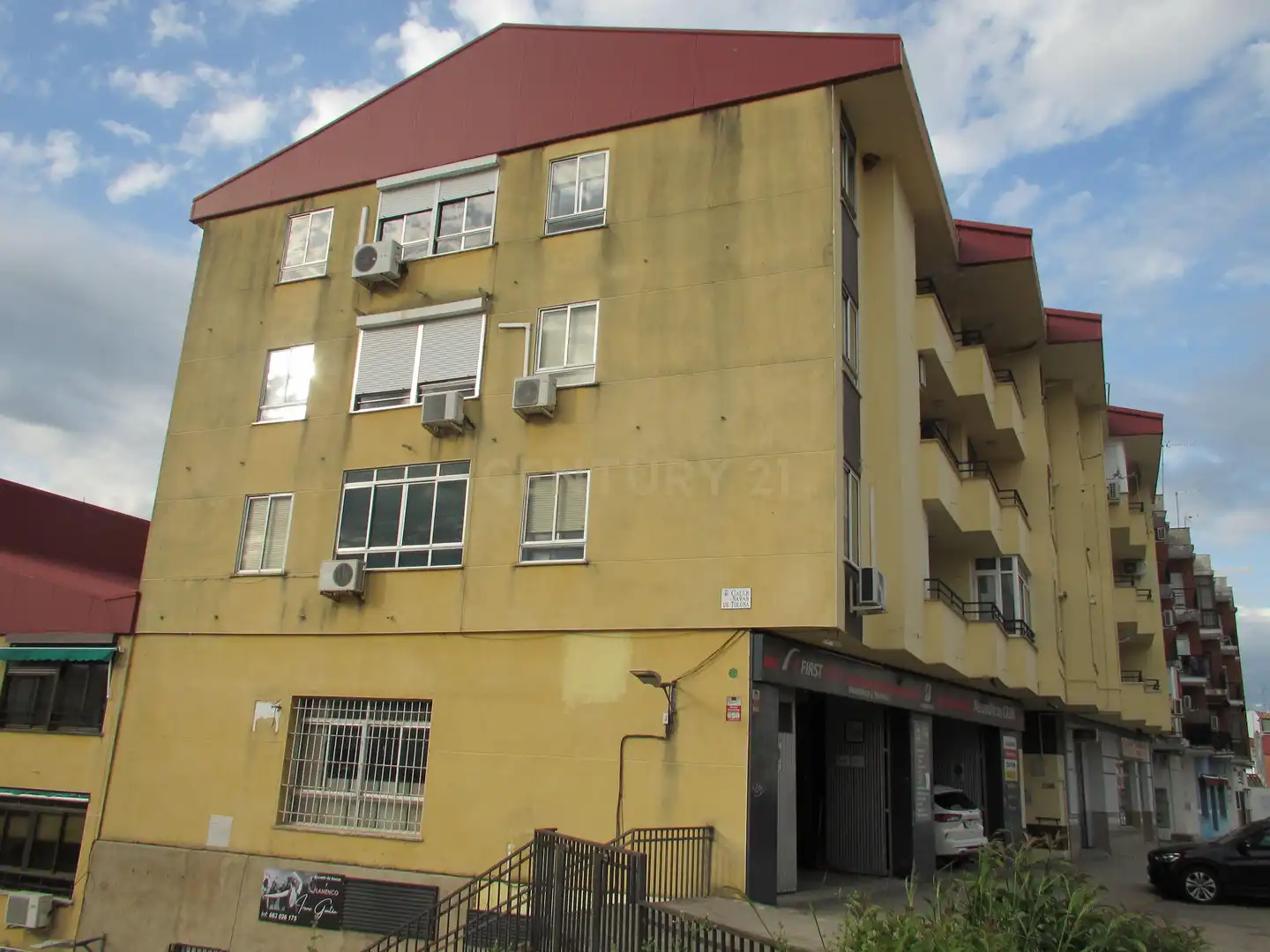 Außenansicht von Geschaftsraum zum Verkauf in Cáceres Capital