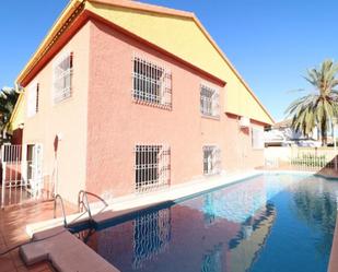 Piscina de Casa o xalet en venda en Orihuela amb Aire condicionat, Terrassa i Piscina