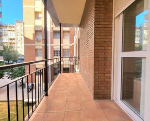 Exterior view of Flat to rent in  Sevilla Capital  with Air Conditioner, Parquet flooring and Terrace