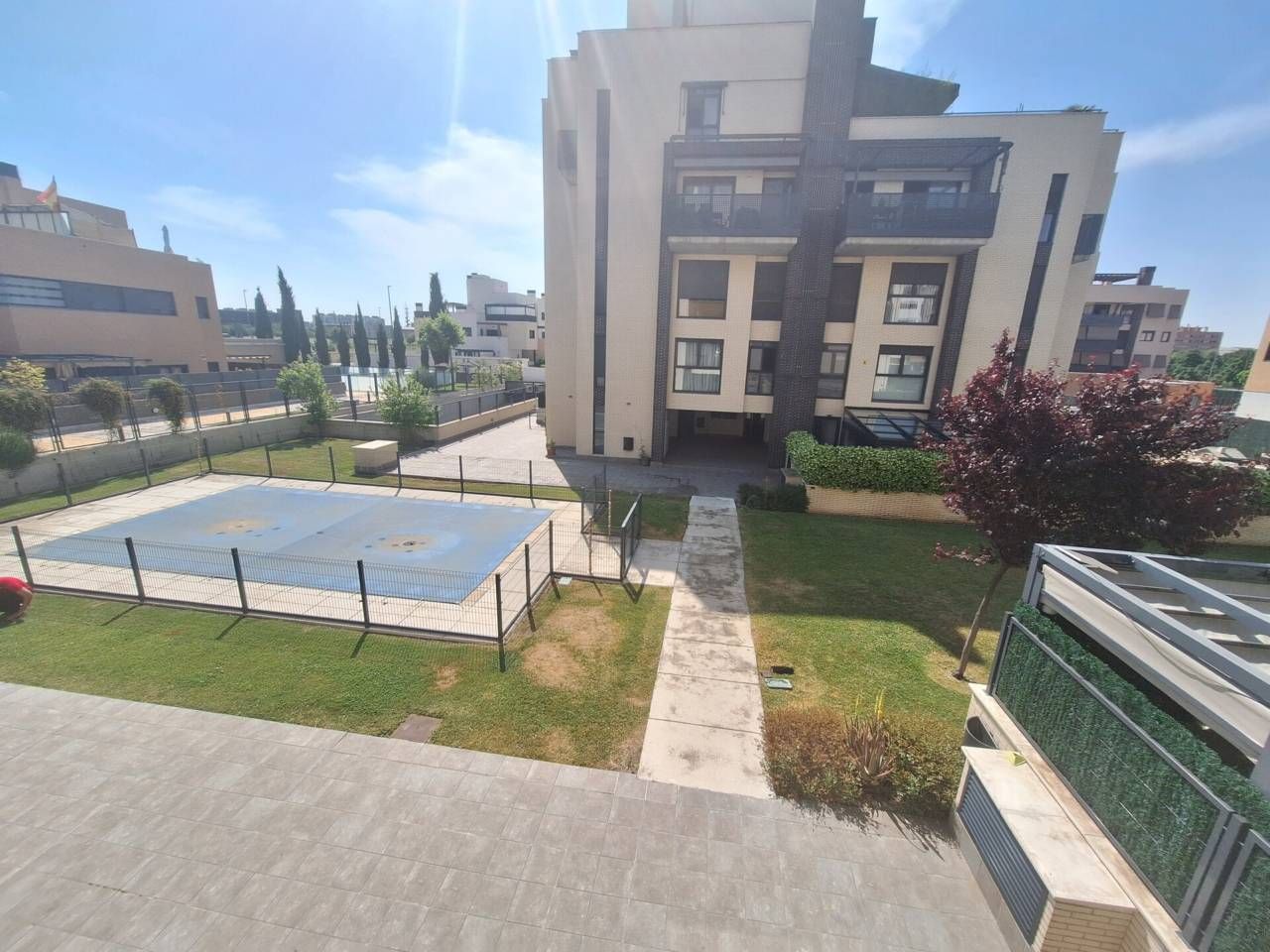 Vista exterior de Pis en venda en Fuenlabrada amb Aire condicionat, Calefacció i Traster
