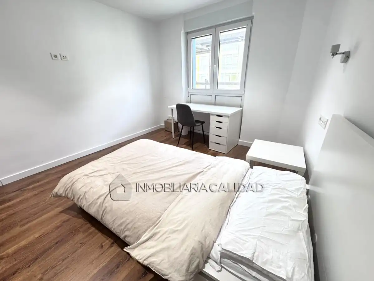 Bedroom of Flat for rent in Burgos  with Heating and Terrace
