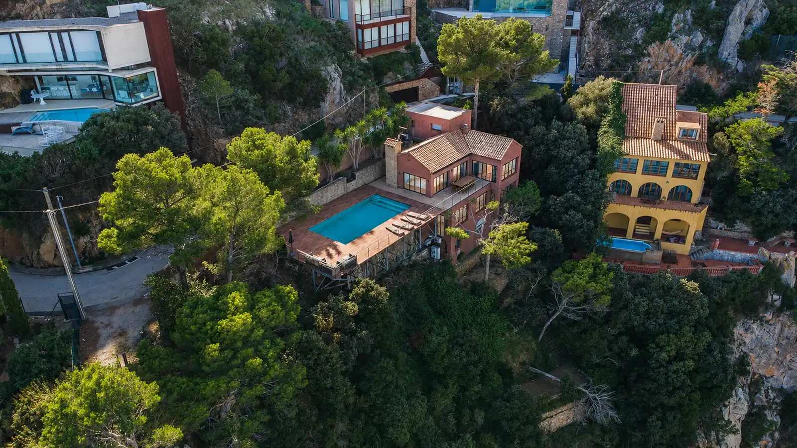 Vista exterior de Casa o xalet en venda en Begur amb Aire condicionat, Terrassa i Piscina