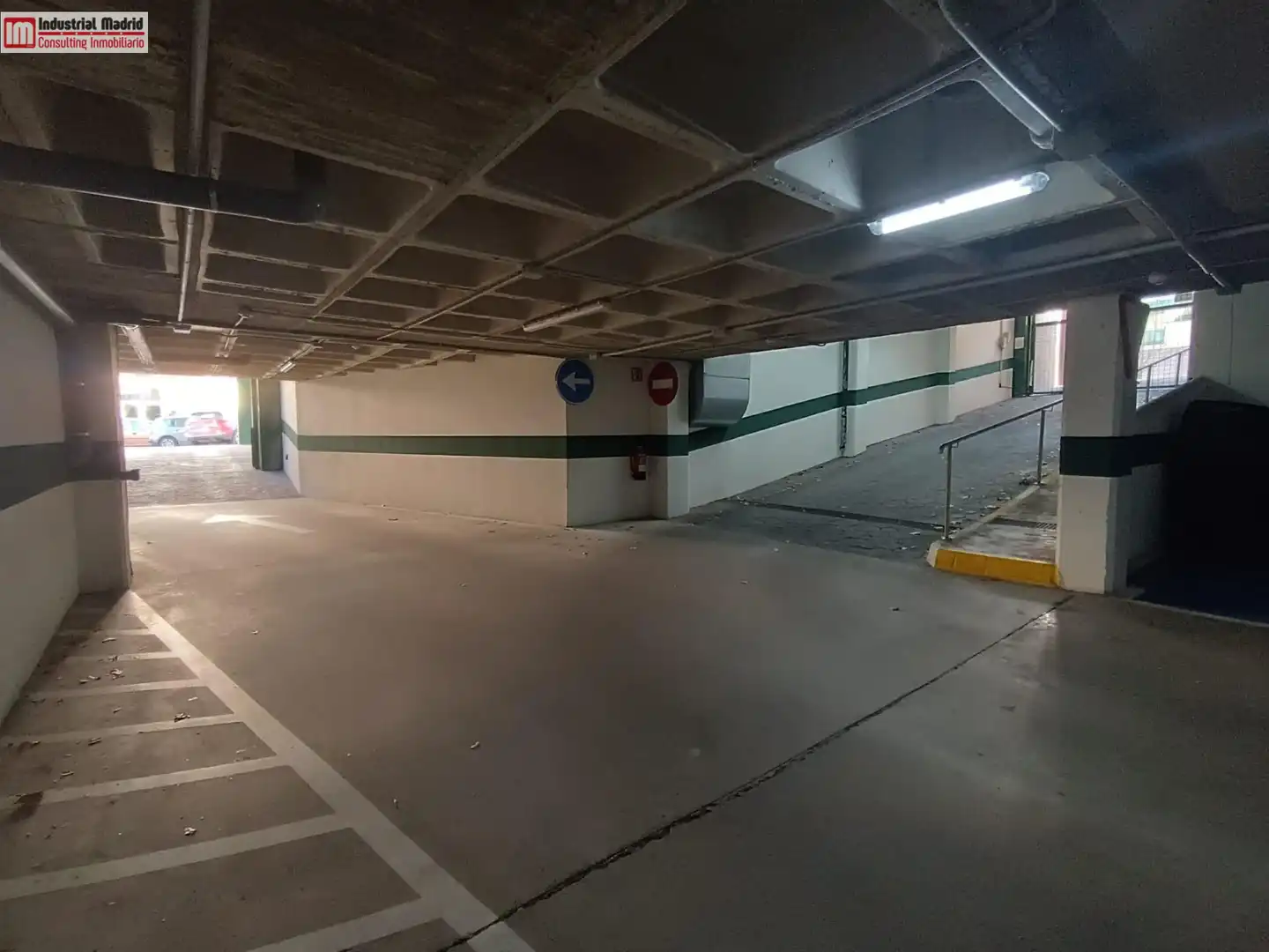 Individual en venta en Avenida DE ATENAS