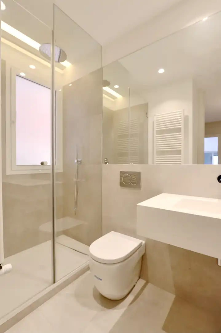 Baño de Piso en venta en Madrid con Aire acondicionado, Calefacción y Parquet