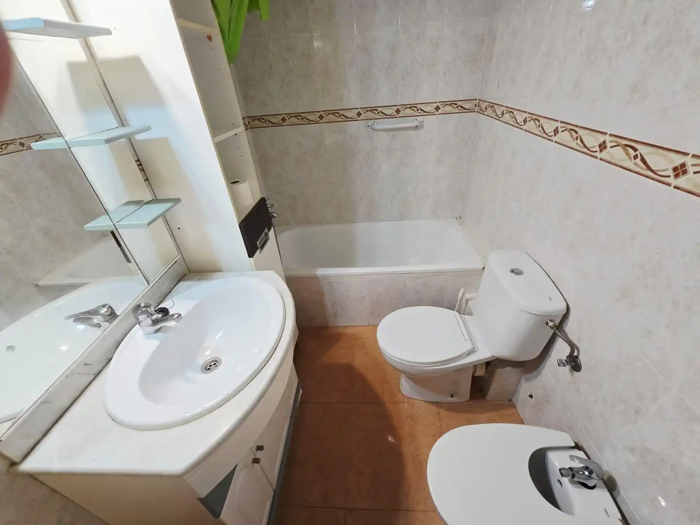 Bany de Apartament en venda en Benidorm amb Aire condicionat, Moblat i Piscina comunitària