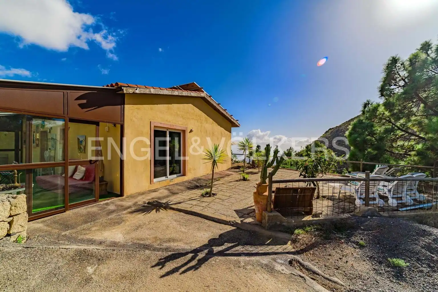 Exterior view of Houses for sale in Vilaflor de Chasna  with Terrace and Furnished