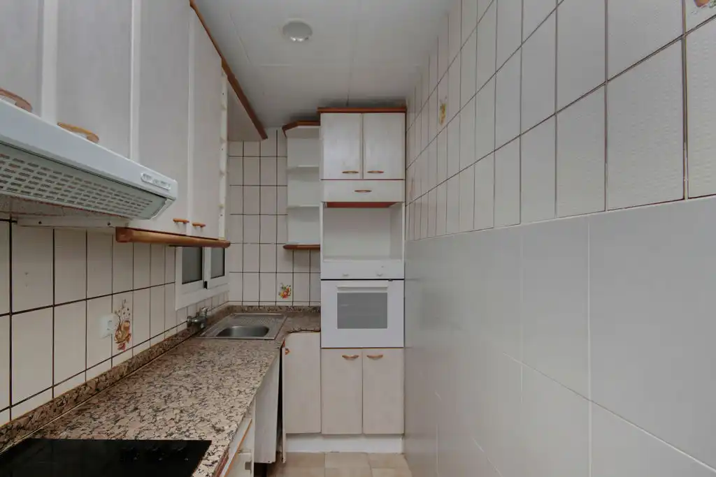 Cocina de Piso en venta en Barcelona con Calefacción