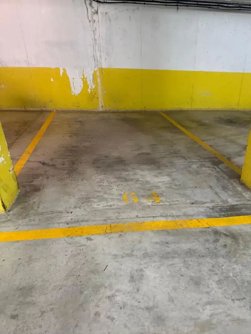 Parkplatz von Wohnung zur Miete in Garbinet - Vistahermosa