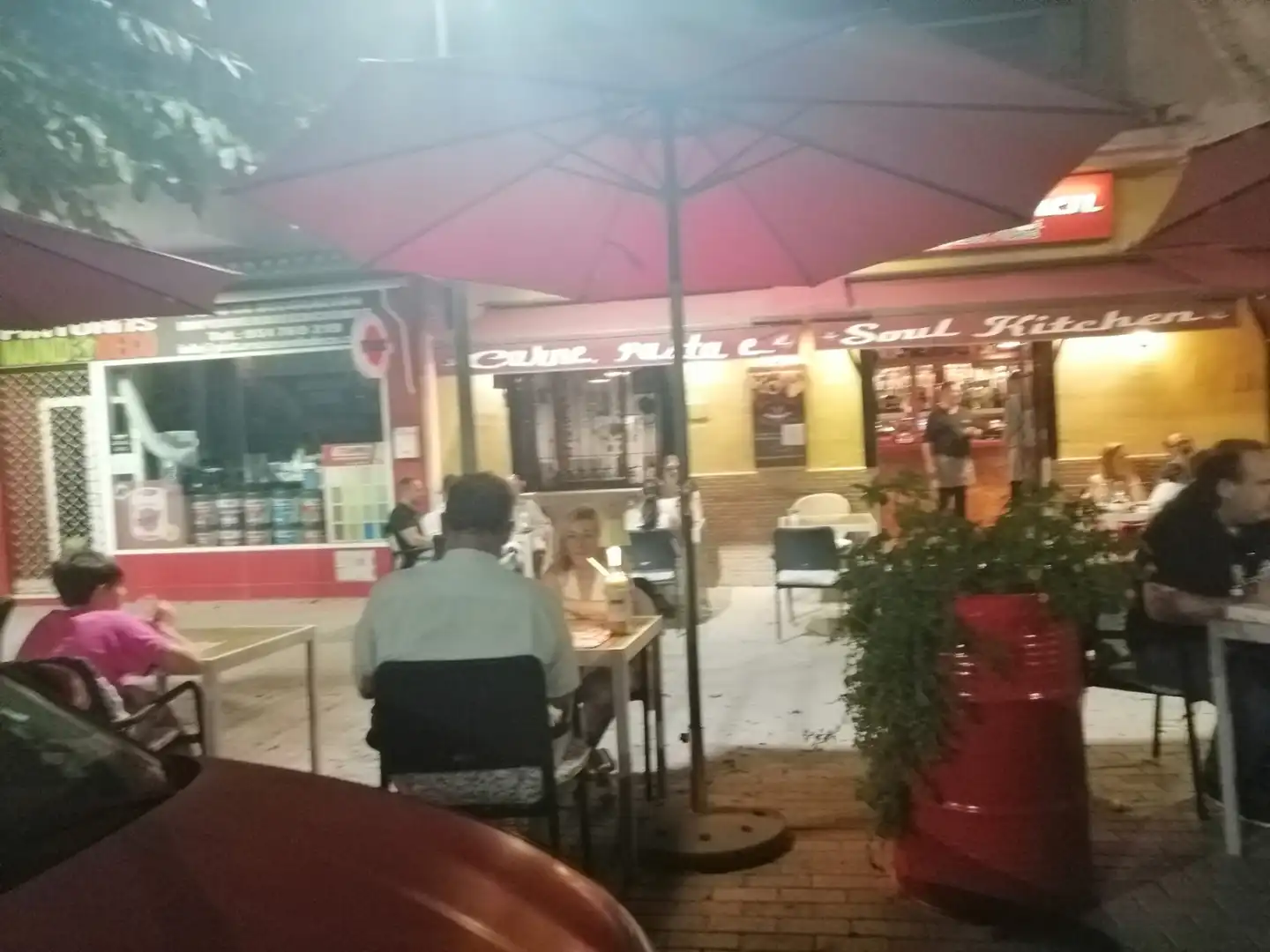 Local comercial en traspaso en Calle Medina Azahara, imagen 14