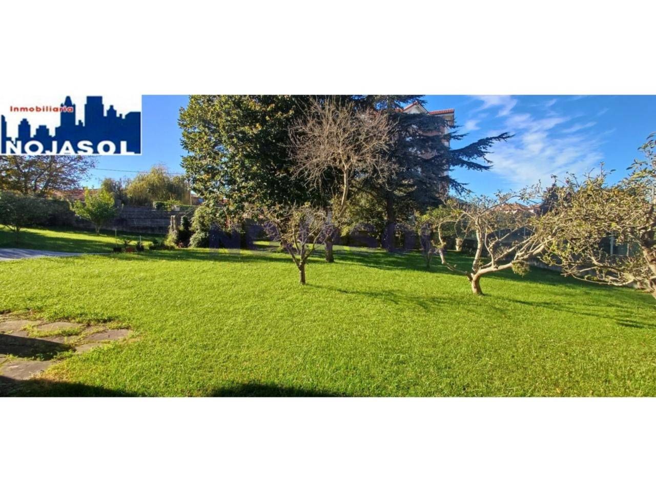 Jardí de Residencial en venda en Noja