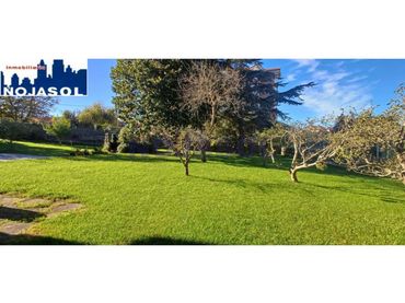 Terreny residencial en venda a Avenida Ris
