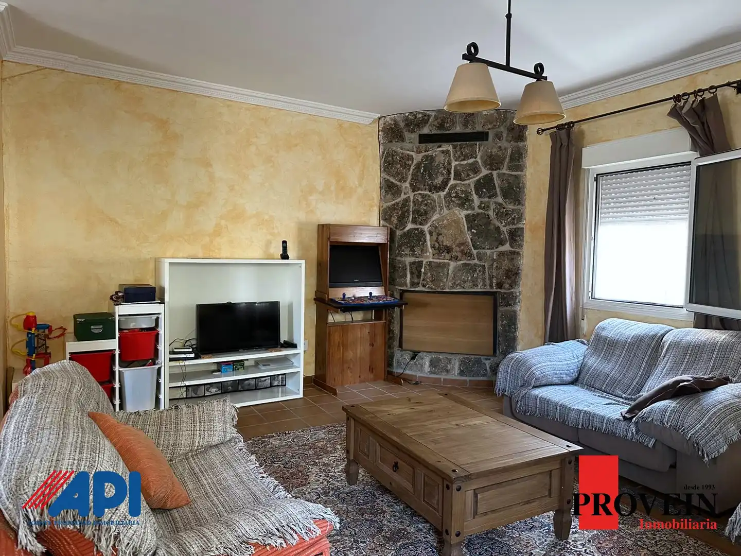 Living room of Houses for sale in Santa Cruz del Retamar  with Heating, Private garden and Parquet flooring