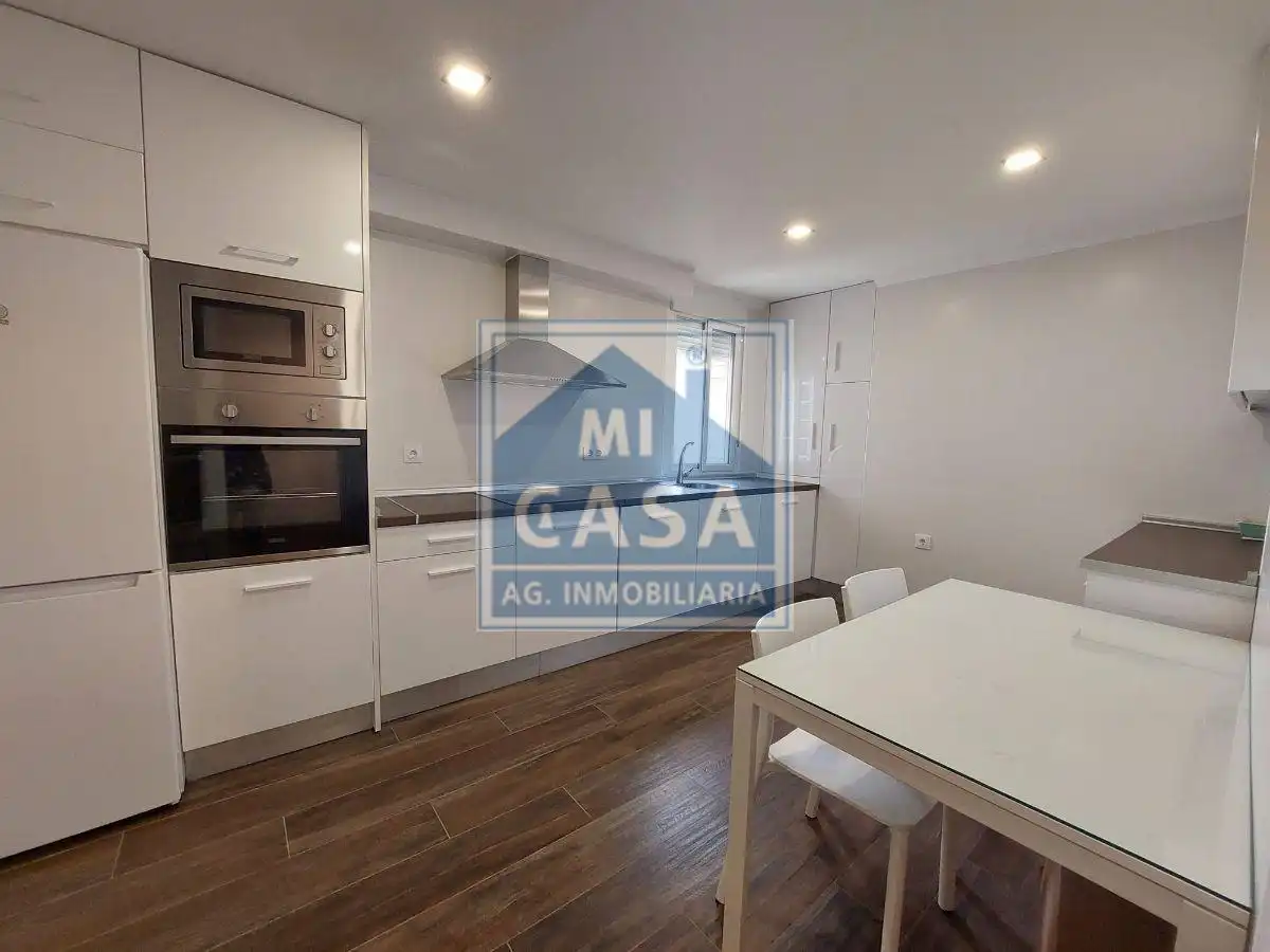 Appartement avec ascenseur à louer à Centro