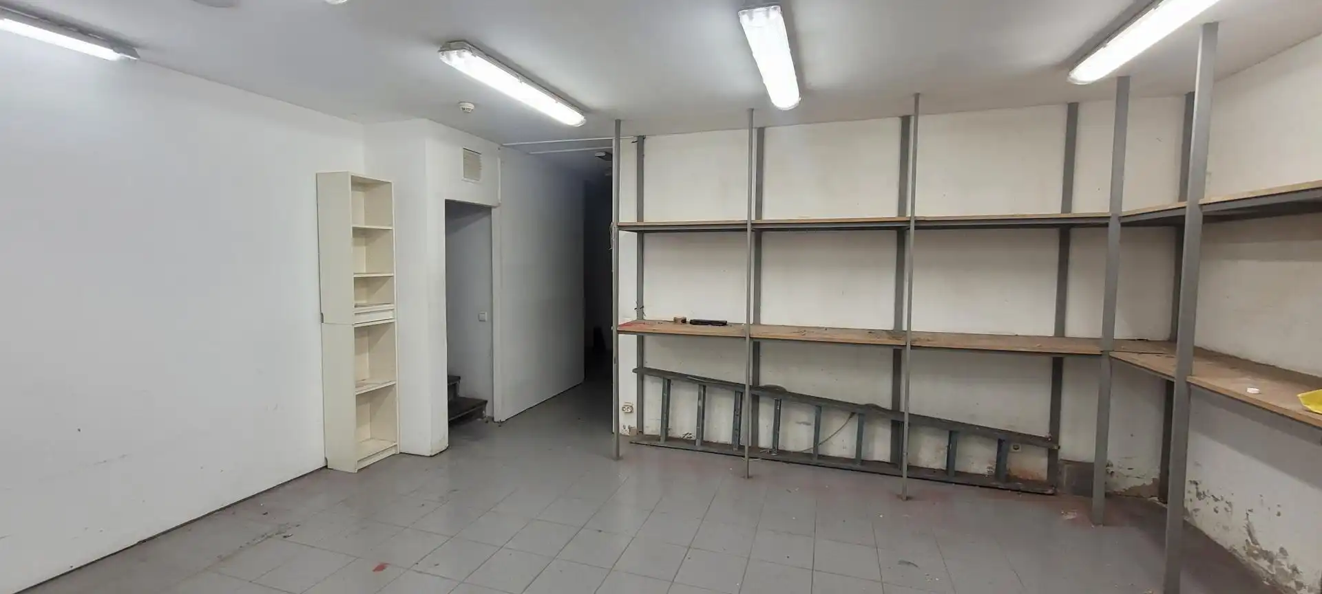 Gewerbefläche zum Verkauf in Carrer de Viladomat, imagen 17