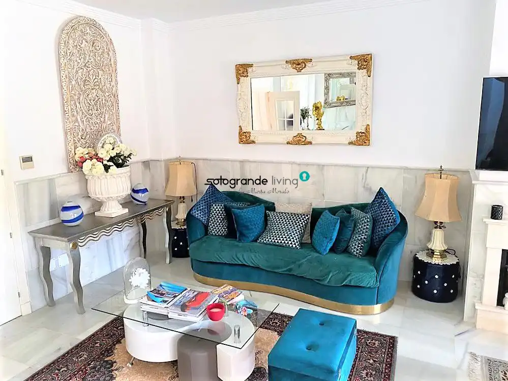 Maison mitoyenne avec terrasse à louer à Sotogrande Costa, imagen 3