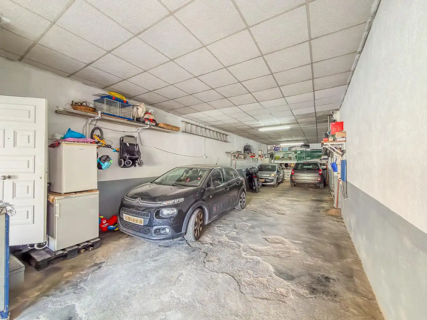 Parking de Piso en venta en Terrassa con Aire acondicionado, Calefacción y Balcón