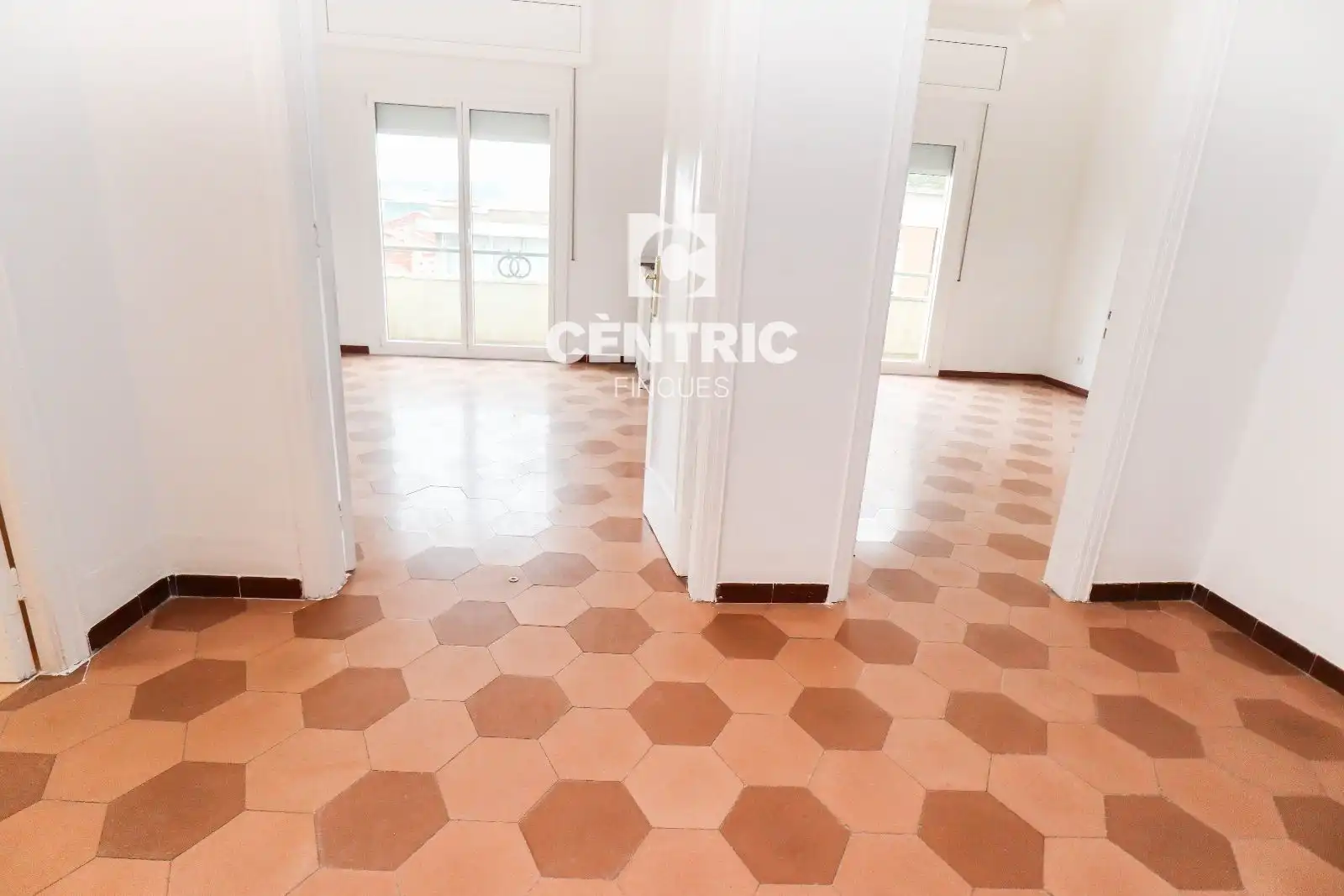 Flat for rent in Terrassa  with Heating and Terrace