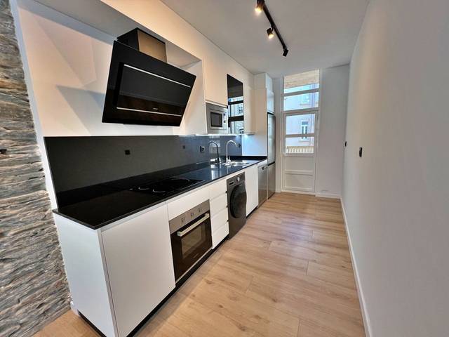 Piso en Alquiler en Rúa Luis Peña Novo en Centro - Recinto Amurallado