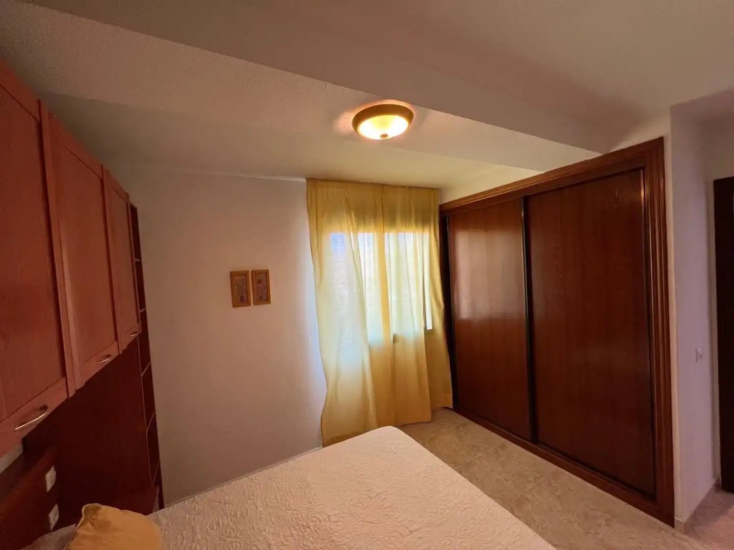 Habitación de Apartamento de alquiler en San Roque - Ronda Norte