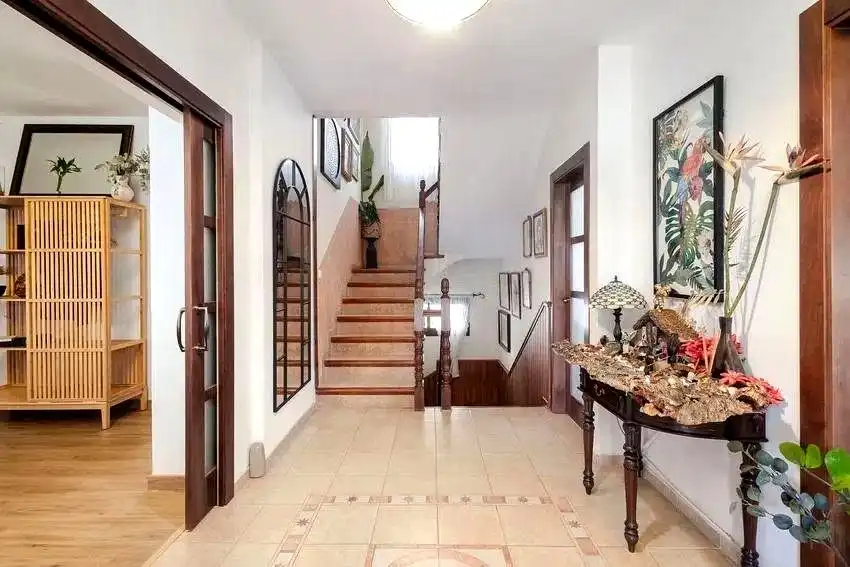 Haus oder Chalet zum Verkauf in Málaga mit Klimaanlage, Heizung und Privatgarten