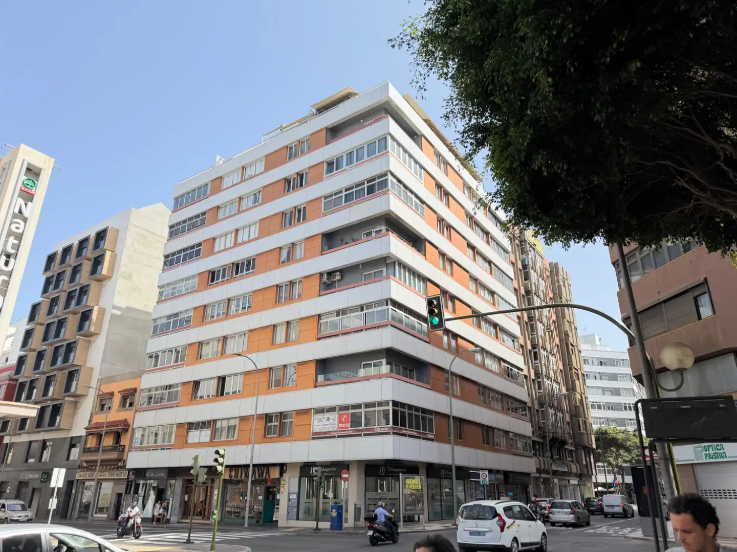 Außenansicht von Wohnung zum Verkauf in Las Palmas de Gran Canaria mit Terrasse