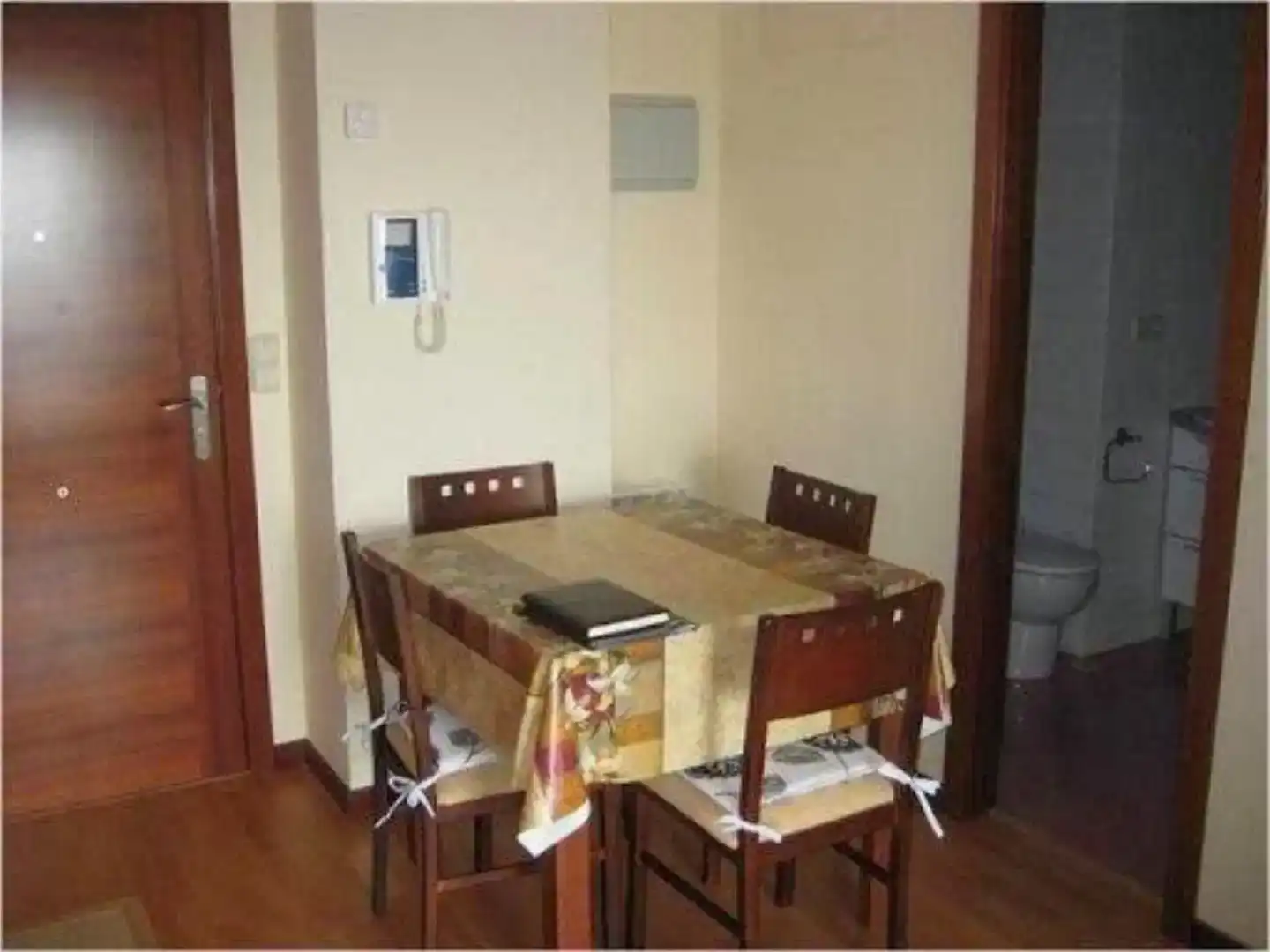 Dining room of Flat for rent in Vigo   with Parquet flooring, Storage room and Furnished