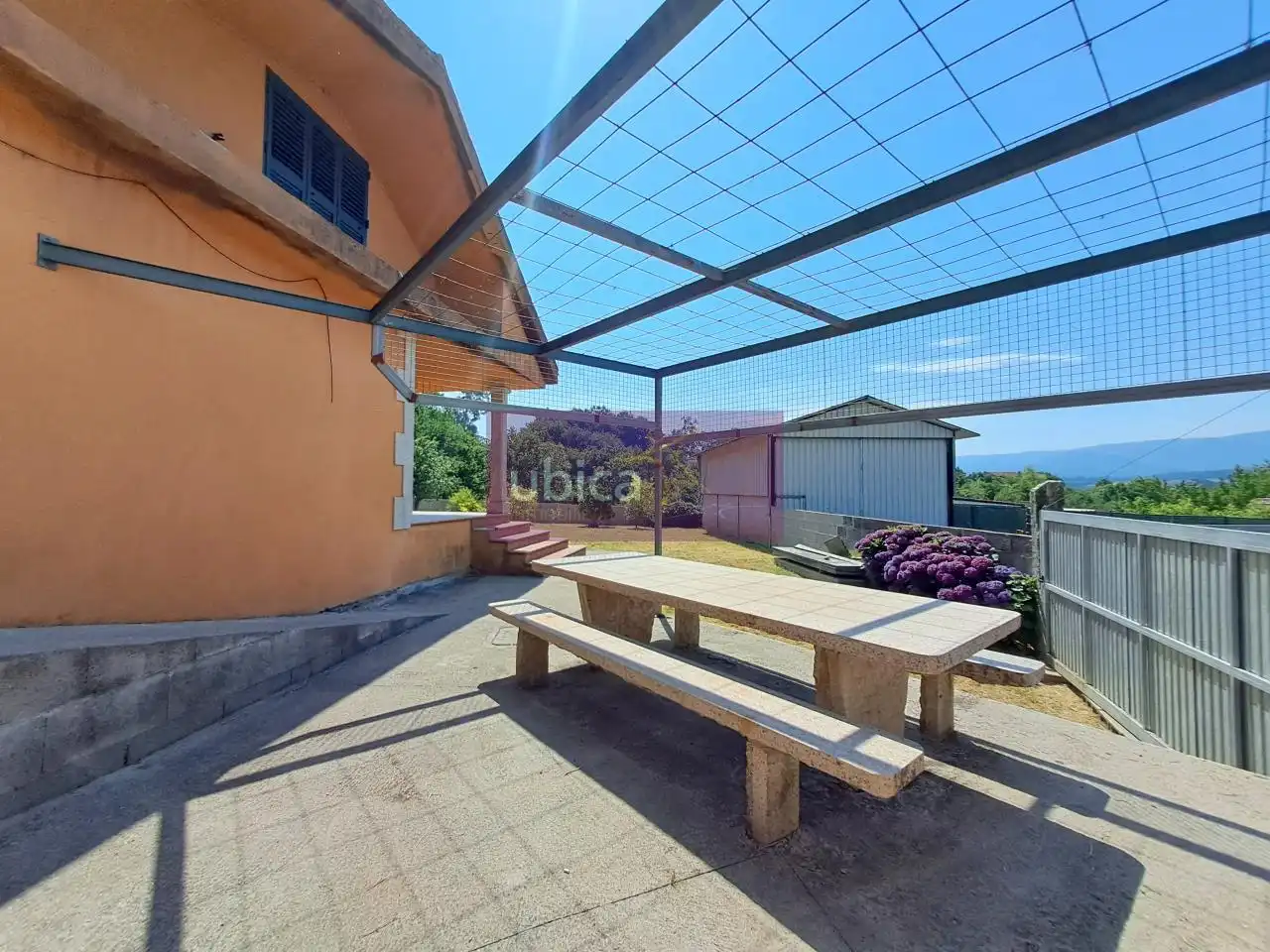 Terrasse von Haus oder Chalet zum Verkauf in Tui mit Heizung, Privatgarten und Terrasse
