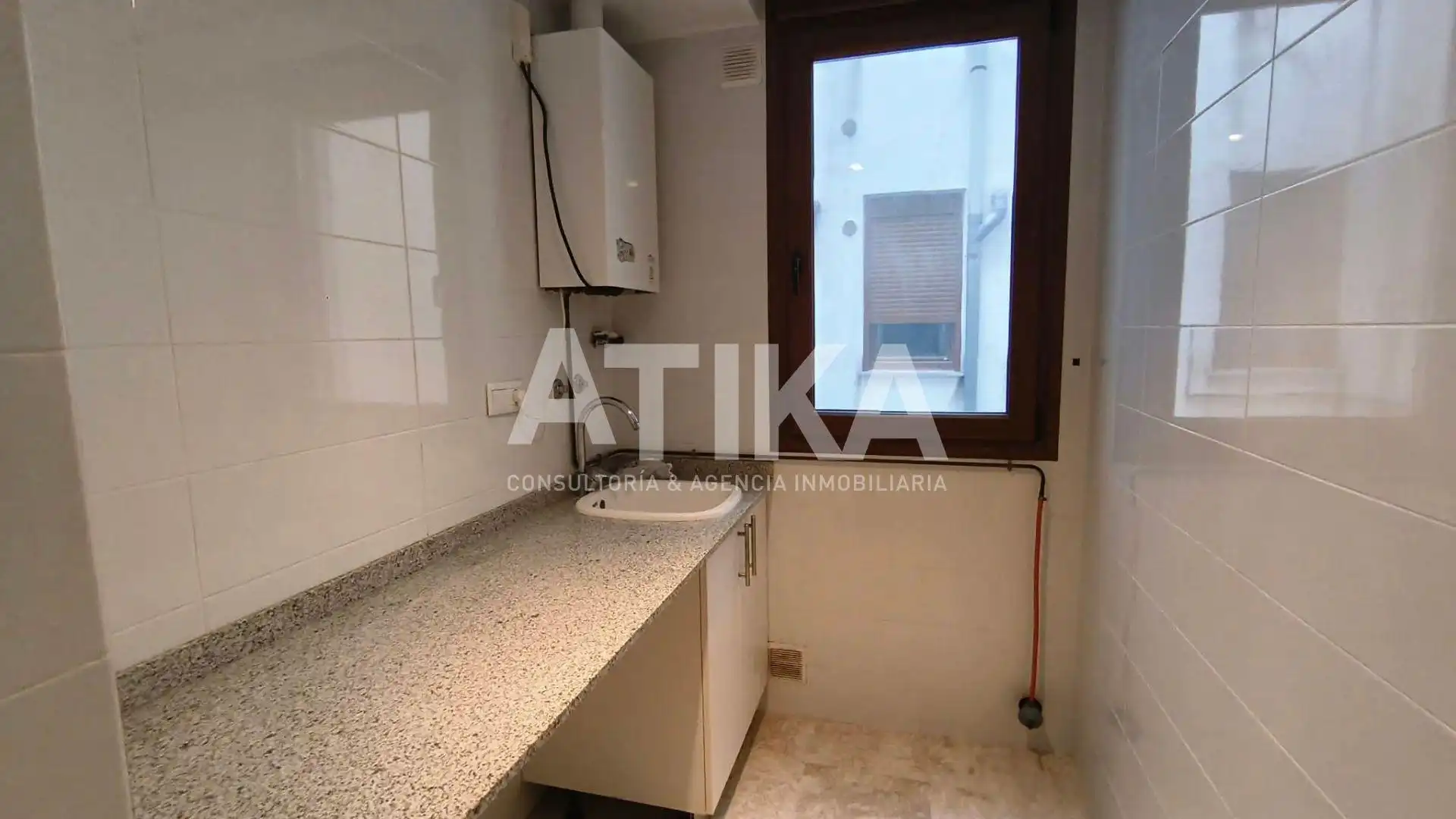 Appartamento con terrazza in vendita a Sant Josep - Zona Hospital, imagen 8