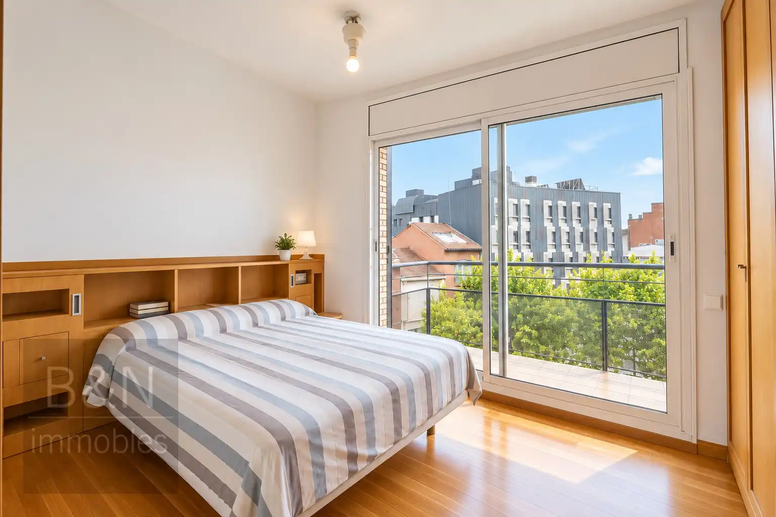 Flat with terrace for sale in Nord-oest, imagen 11