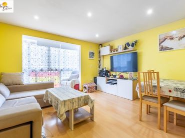Apartament amb ascensor en venda a Calle PINTOR GISBERT